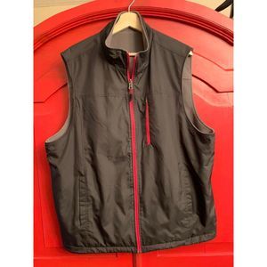 Izod Mens Size L Reversible Zip Front Vest Grey Black Red Windbreaker Fleece EUC